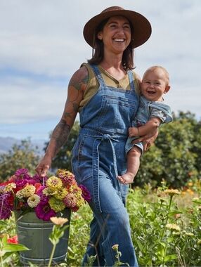 Duluth Trading Women's Casual Cotton Daily Blue Denim Overall Jumpsuit Size 6